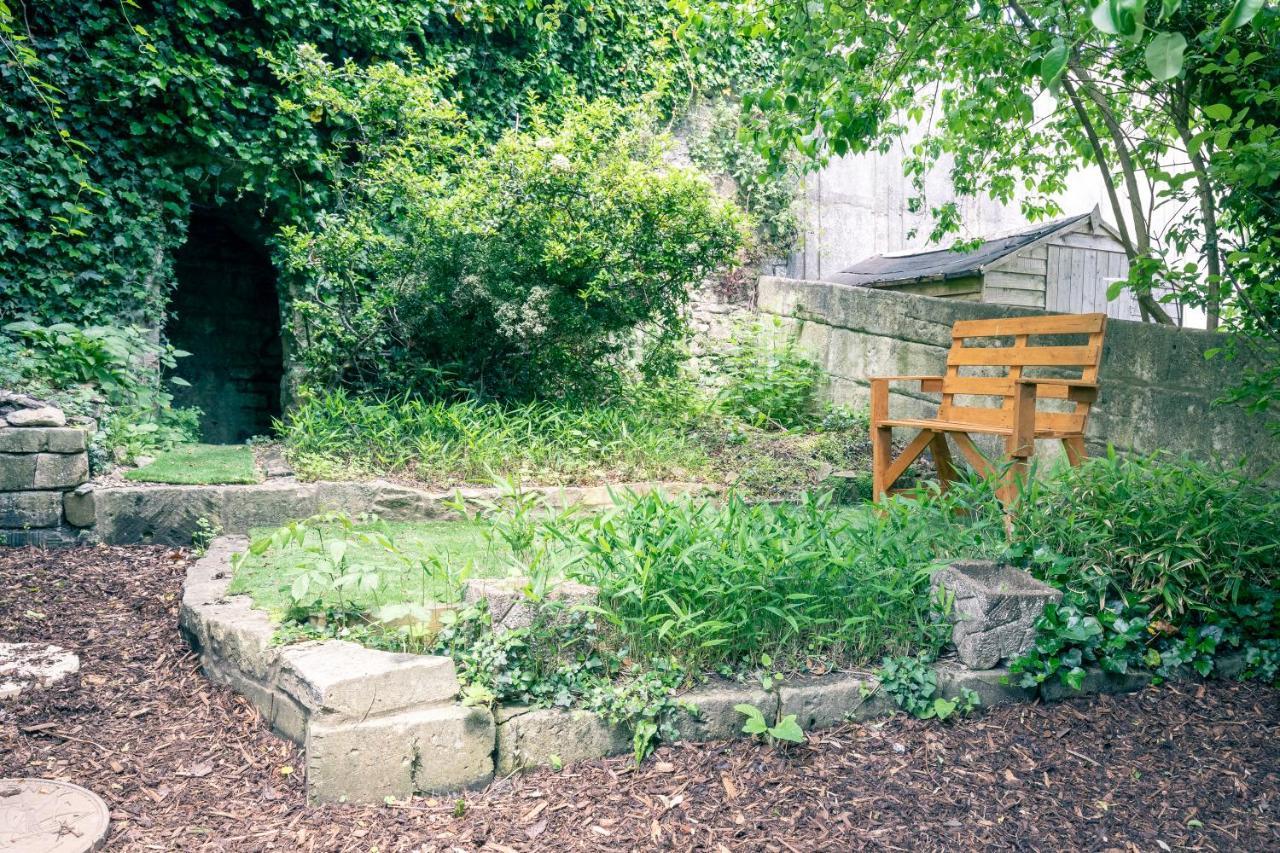 The Wonderland Townhouse - Alice In Wonderland 7Bdr Home Bath Exterior foto